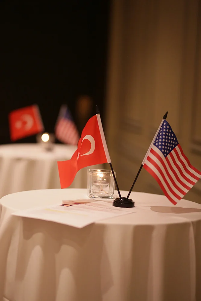 Turkish and American flags on a table